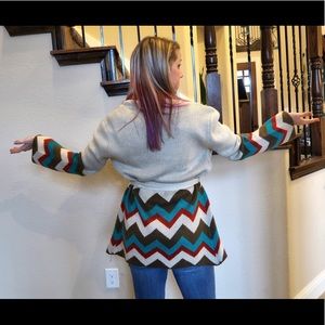 Very J chevron bell sleeve sweater. Medium